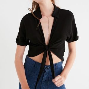 Tie-Front Short Sleeve Cropped Top